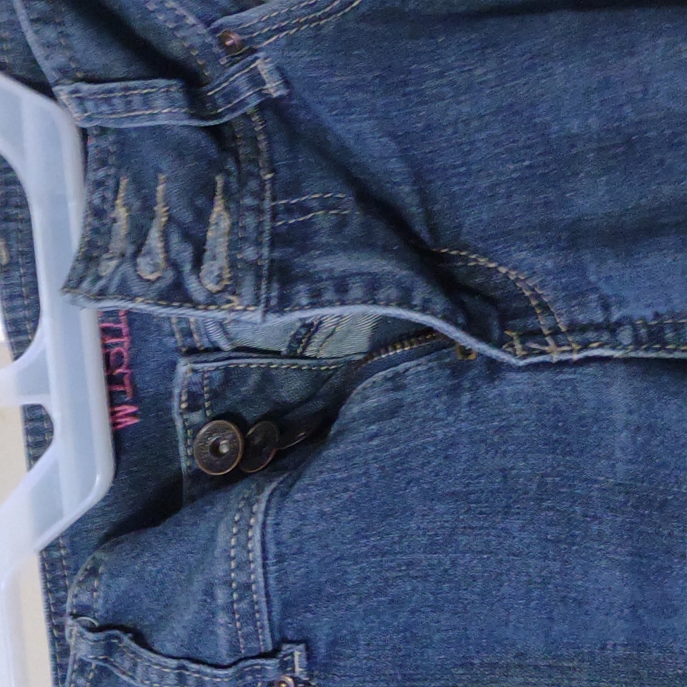 Jeans - Picture 2 of 2
